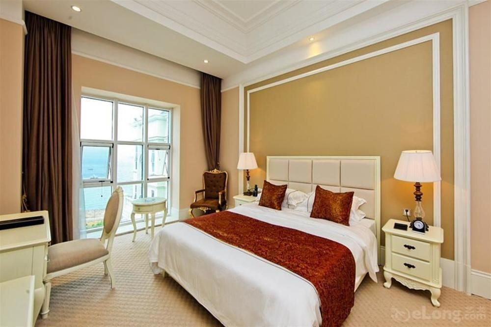 Яньтай: Blue Sky Hotel Yantai