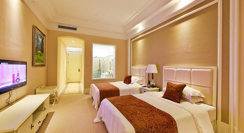 Яньтай: Blue Sky Hotel Yantai