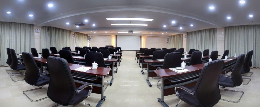 Гуйлинь: Guilin Zizhou Panorama Resort