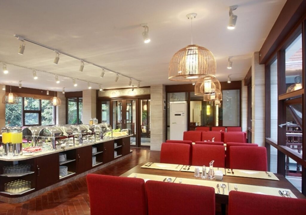 Гуйлинь: Guilin Zizhou Panorama Resort