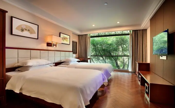 Гуйлинь: Guilin Zizhou Panorama Resort