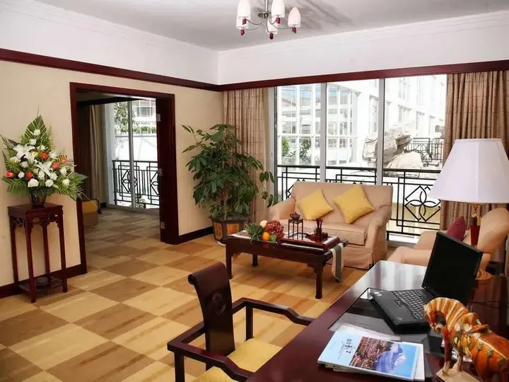 Лицзян: Treasure Harbour International Hotel