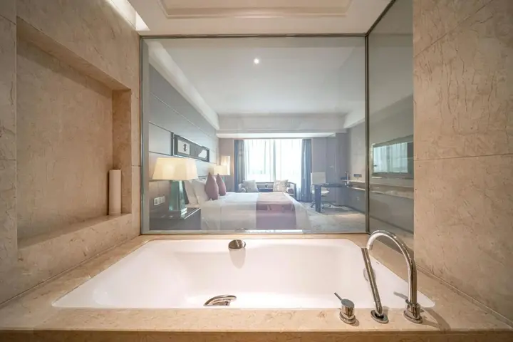 Гуанчжоу: Отель Swissôtel Guangzhou
