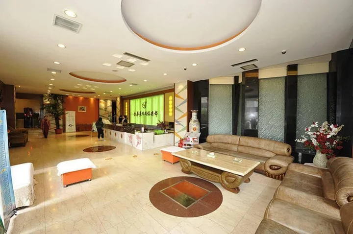 Цзиньчжун: Jinhuayuan Hotel