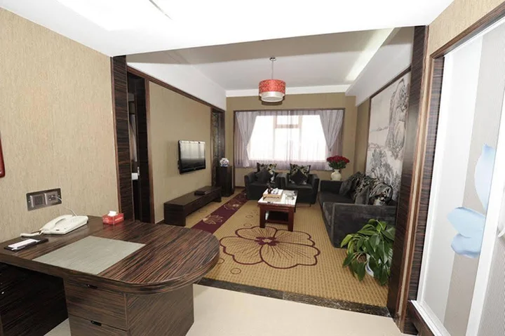 Цзиньчжун: Jinhuayuan Hotel