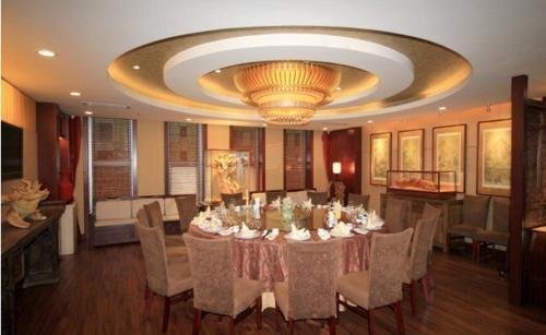 Яньтай: Financial Hotel Yantai