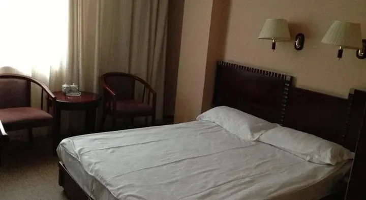 Вэйхай: Wen Ping Business Hotel