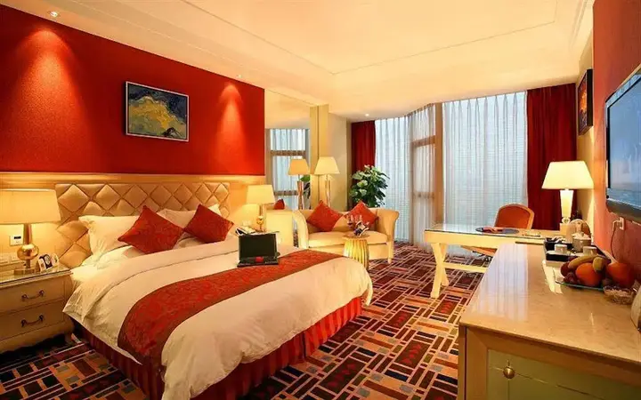 Чэнду: Rainbird Hotel