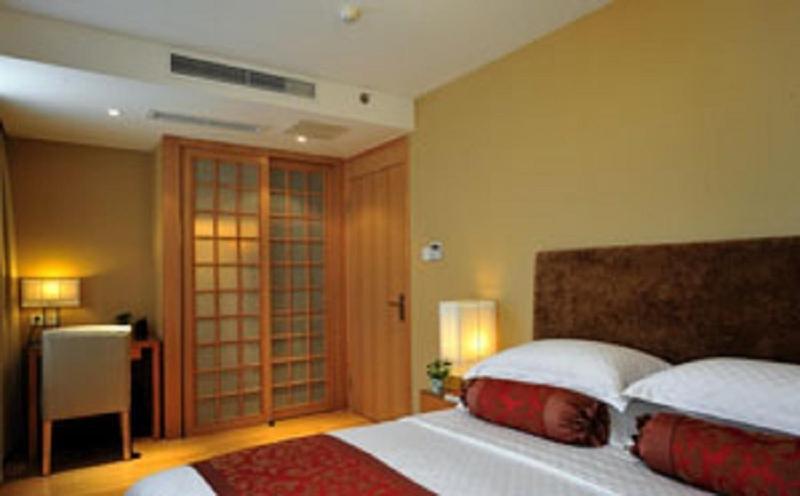 Чэнду: Rainbird Hotel