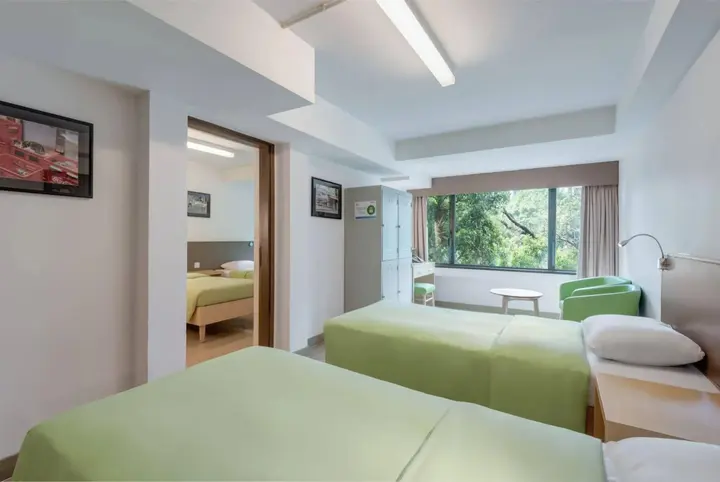 Гонконг: YHA Mei Ho House Youth Hostel