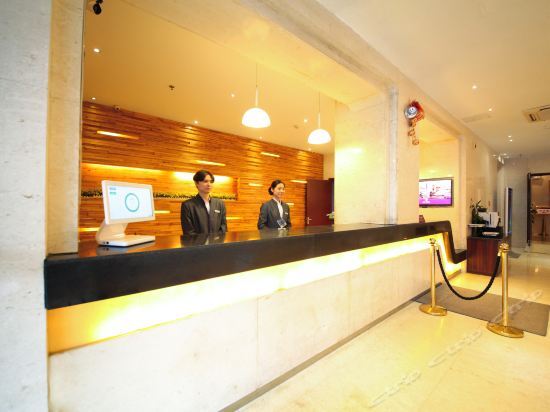 Yitel Collection Hotel (Jinan Daming Lake Baotu Spring) — фото 2