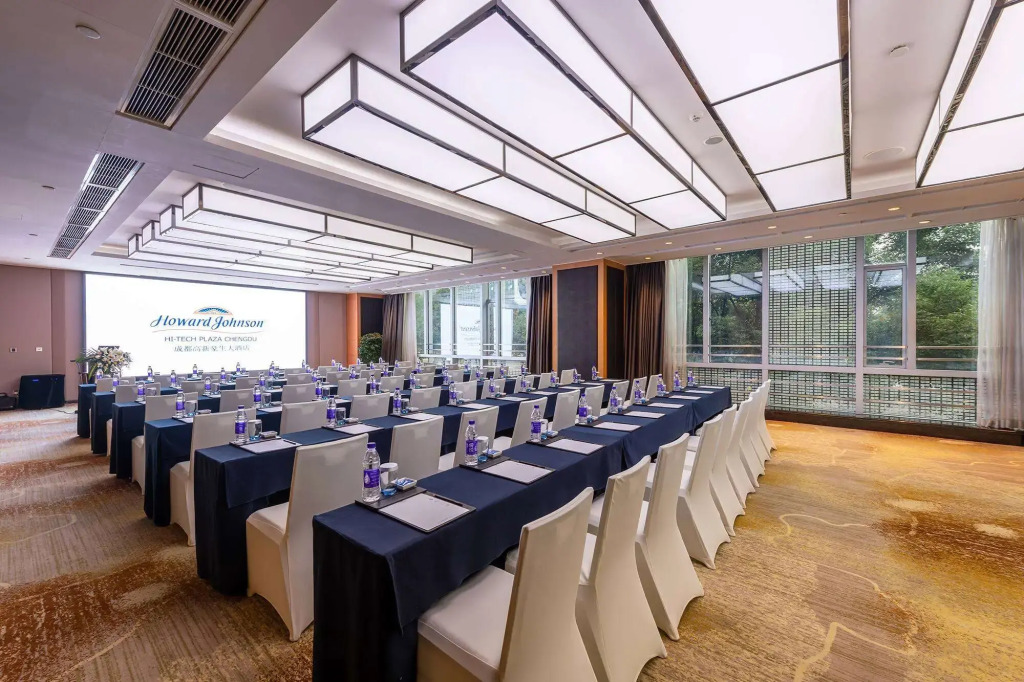 Чэнду: Howard Johnson Hi-tech Plaza Chengdu