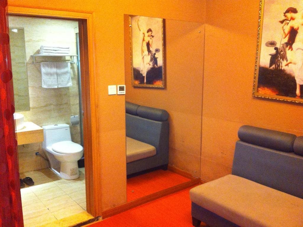 Чжунсян: Yijing Holiday Hotel