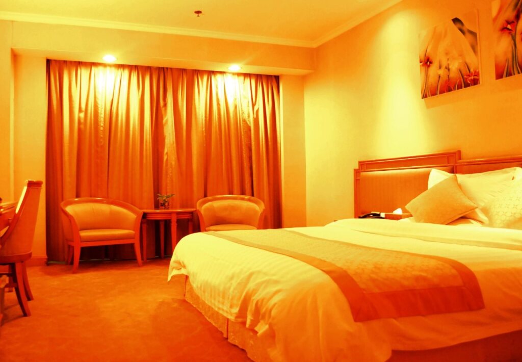Вэйфан: Weifang Internation Financial Hotel