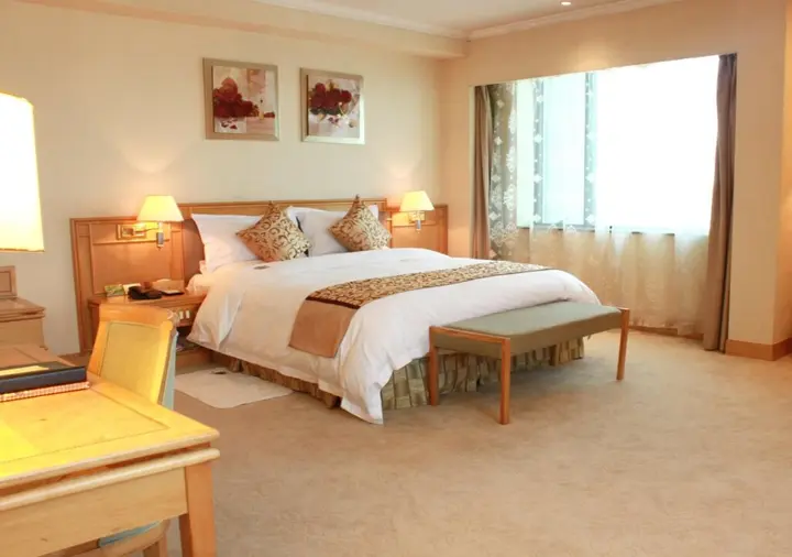 Вэйфан: Weifang Internation Financial Hotel