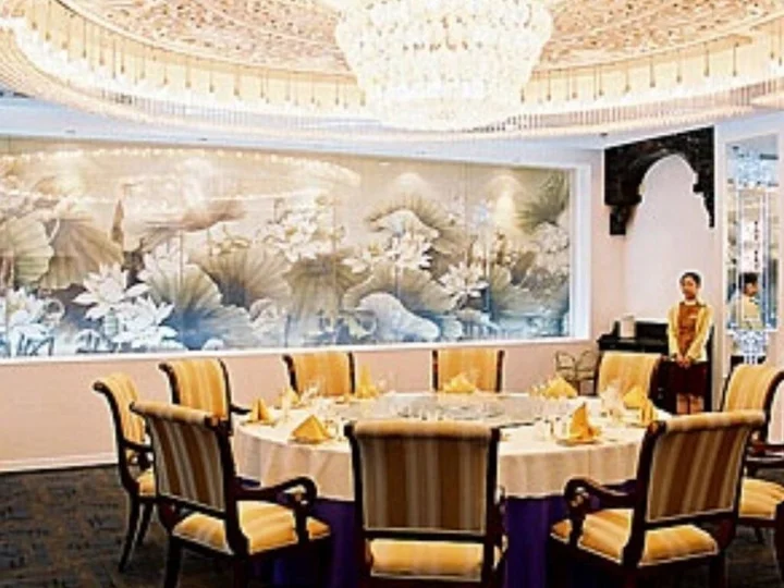 Вэйфан: Weifang Internation Financial Hotel