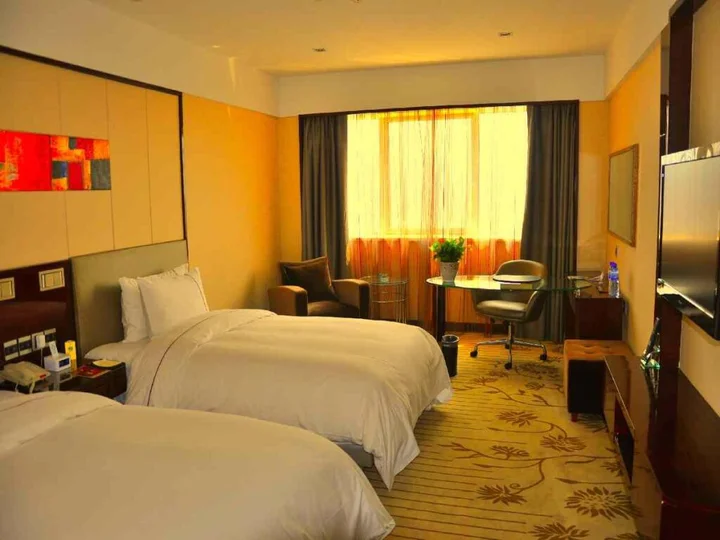 Цзинань: Inzone Garland Hotel Jinan Jingshi Road