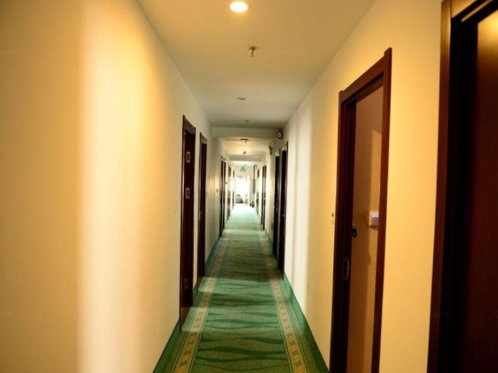 Харбин: Jiashun Business Hotel