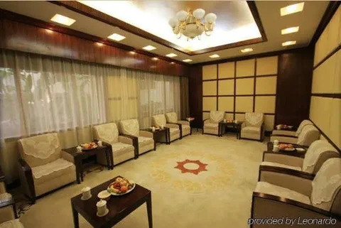 Цзинань: Shungeng Hillview Hotel