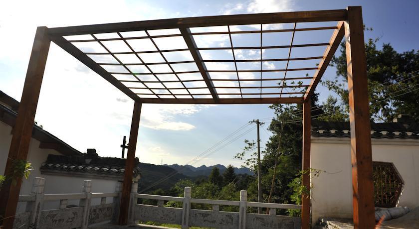 Яншо: Yangshuo Song Yue Bie Yuan Inn