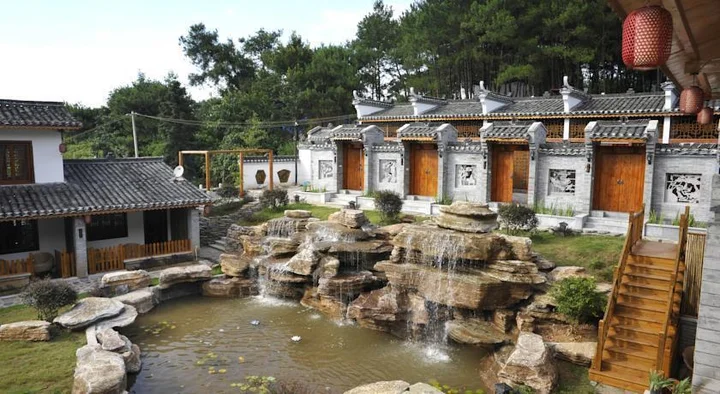 Яншо: Yangshuo Song Yue Bie Yuan Inn