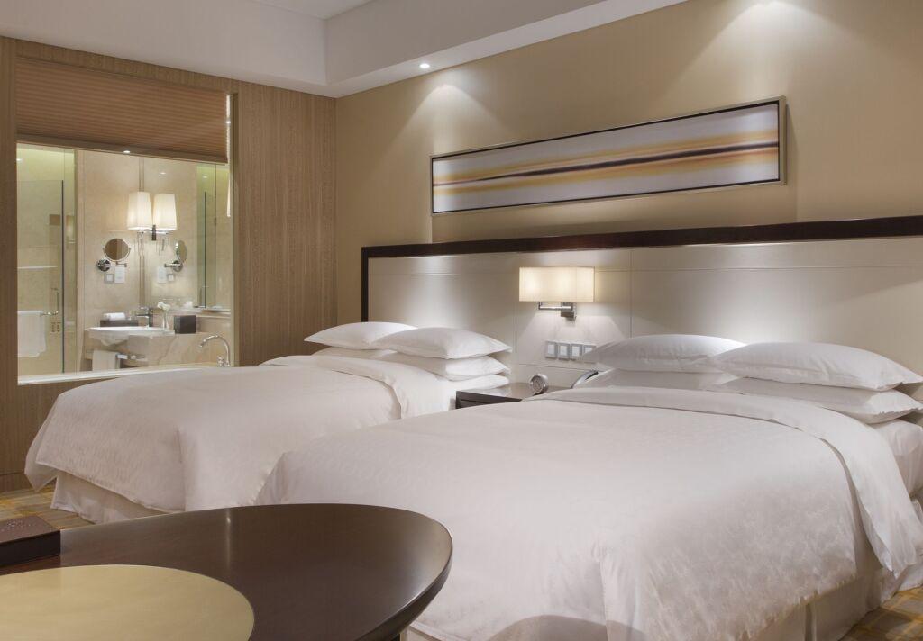 Циньхуандао: Sheraton Qinhuangdao Beidaihe Hotel