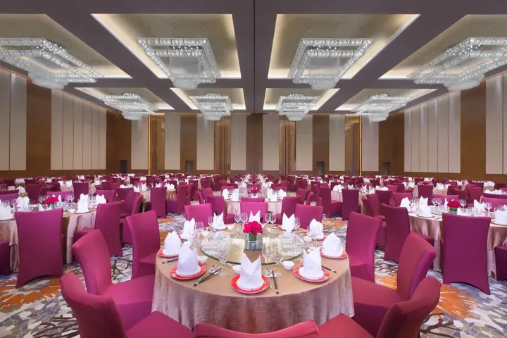 Циньхуандао: Sheraton Qinhuangdao Beidaihe Hotel