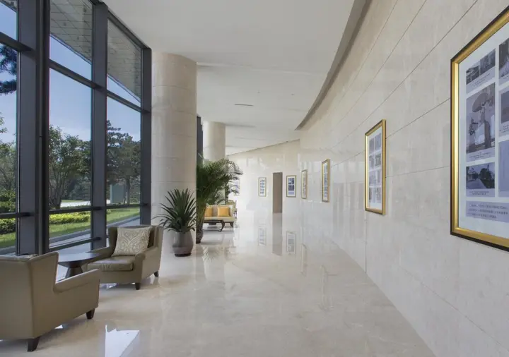 Циньхуандао: Sheraton Qinhuangdao Beidaihe Hotel