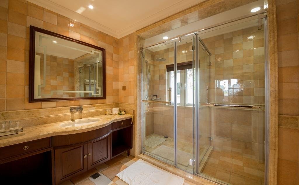 Чжэнчжоу: Enjoy Hot Spring Hotel