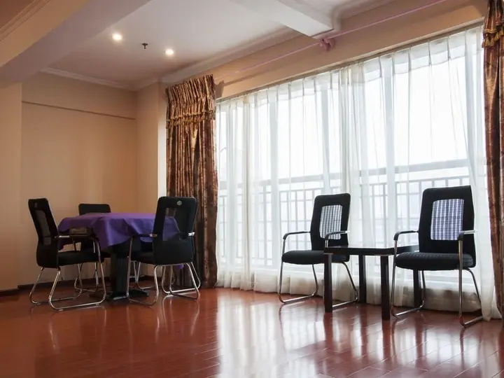 Чунцин: Starway Hotel Chongqing Nanping Wanda