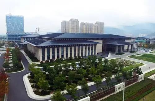 Ляньюньган: Huaguoshan Hotel