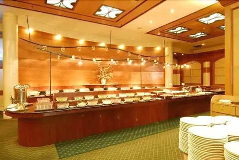 Шицзячжуан: Young Sun Hotel Hebei