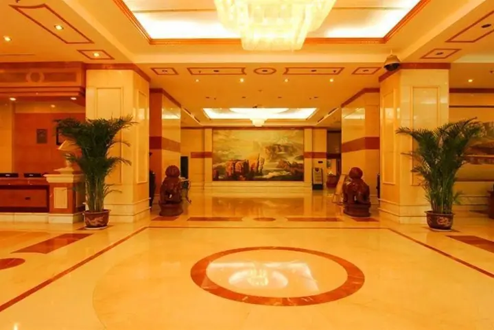 Шицзячжуан: Young Sun Hotel Hebei