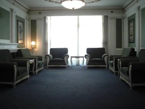 Шэньян: Liaoning Hotel
