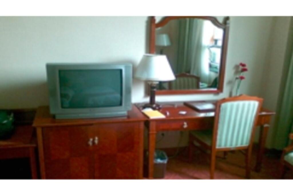 Шэньян: Liaoning Hotel