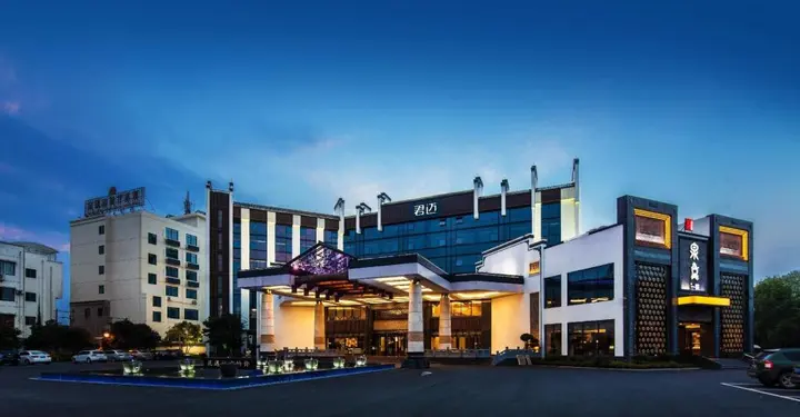Хуаншань: Yi An Huangshan Junlai Hotel