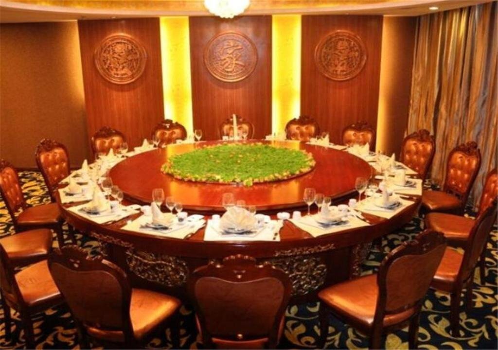 Цзинин: Liangshan Golden Beach Hotel