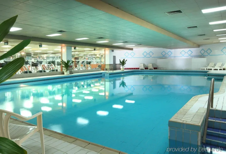 Пекин: Hotel New Century Beijing