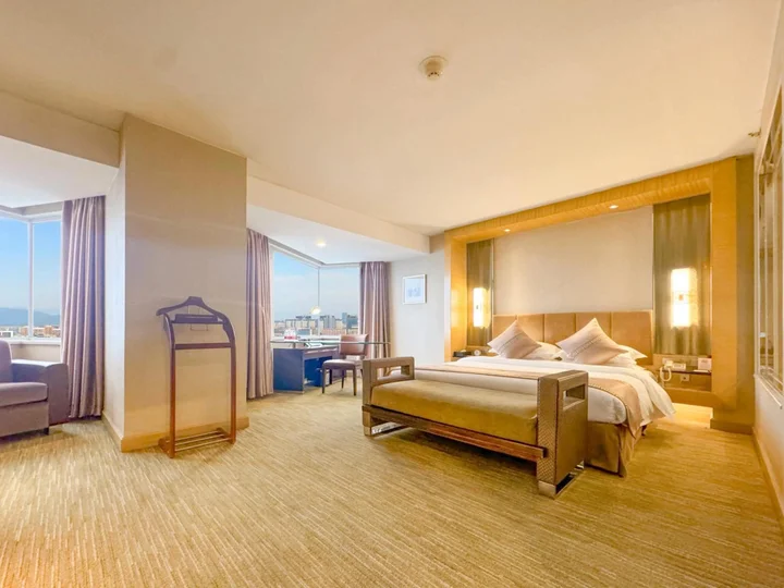 Пекин: Hotel New Century Beijing