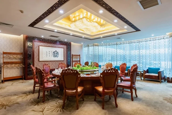 Вэйхай: Bliss International Hotel Weihai