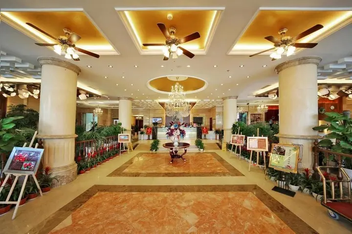 Сичан: Yijia Hotel Xichang