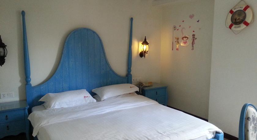 Yangshuo West Street Romantic Hotel — фото 3