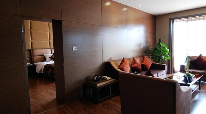 Kunming Sheng Shi Qian He Hotel — фото 2