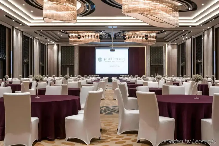 Шанхай: Pullman Shanghai Xuhui