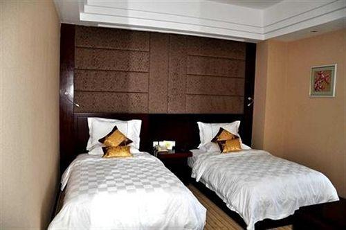 Синин: Qinghai Haiyue Hotel