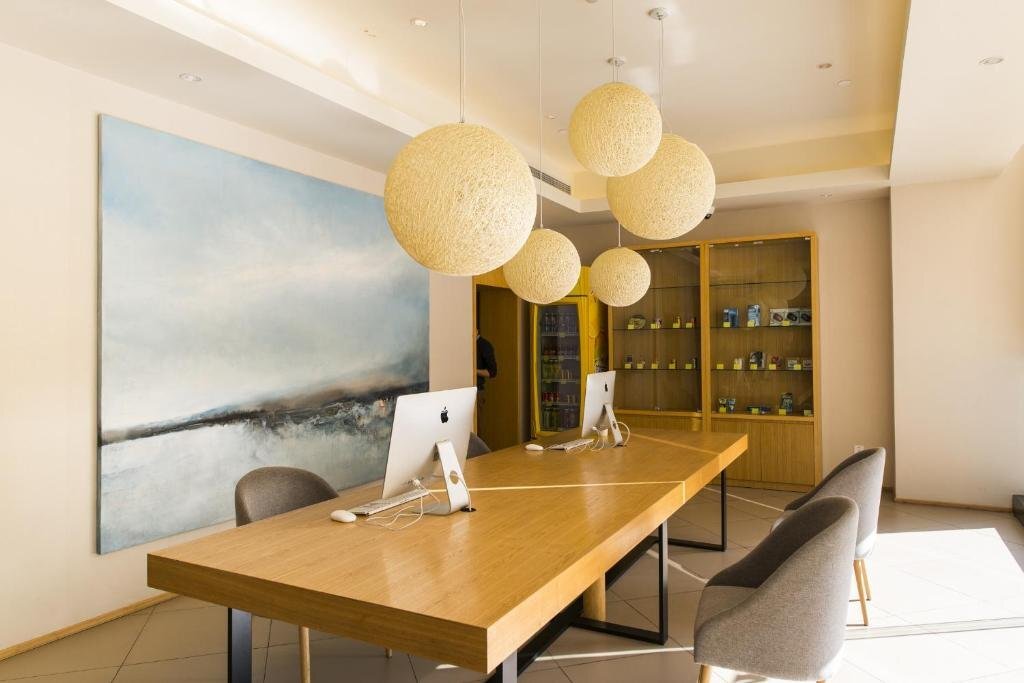 Шанхай: Ji Hotel (Shanghai Jiading Newtown Yuanxiang Lake)