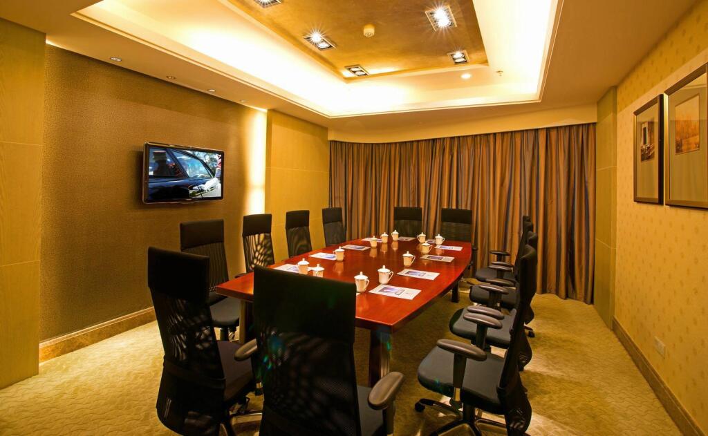 Ичан: Joya Hotel Yichang Junyao