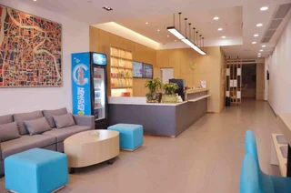 Цзинчжоу: Hanting Hotel Jingzhou Hongmen Road Passenger Station