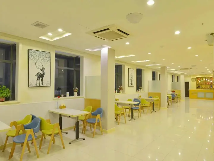 Аньцин: Jinjiang Inn Walking Street Renmin Road Anqing