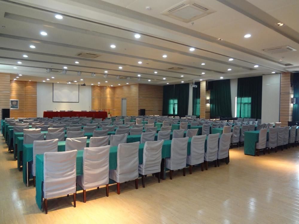 Тайчжоу: Haijin Business Hotel